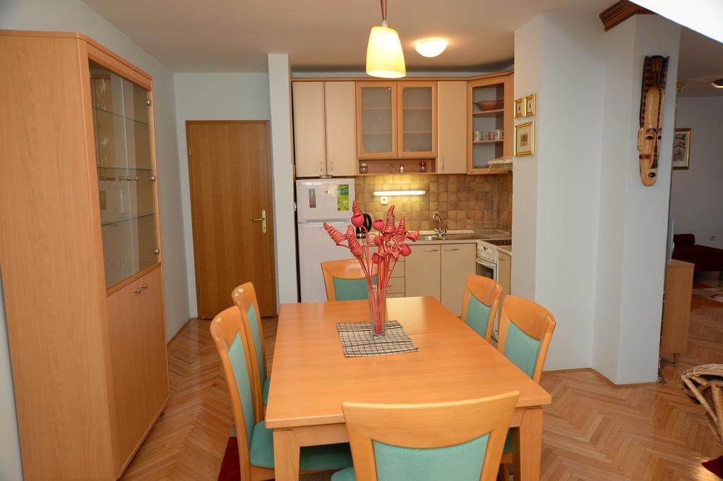Superior Skopje Apartments Екстер'єр фото